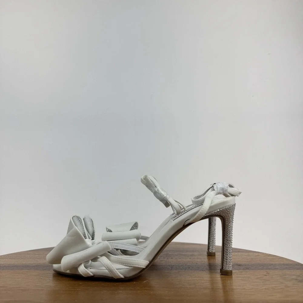 New Womens Steve Madden Mabilia White Bow Wedding Heeled Sandals Size 6.5 M NWOB